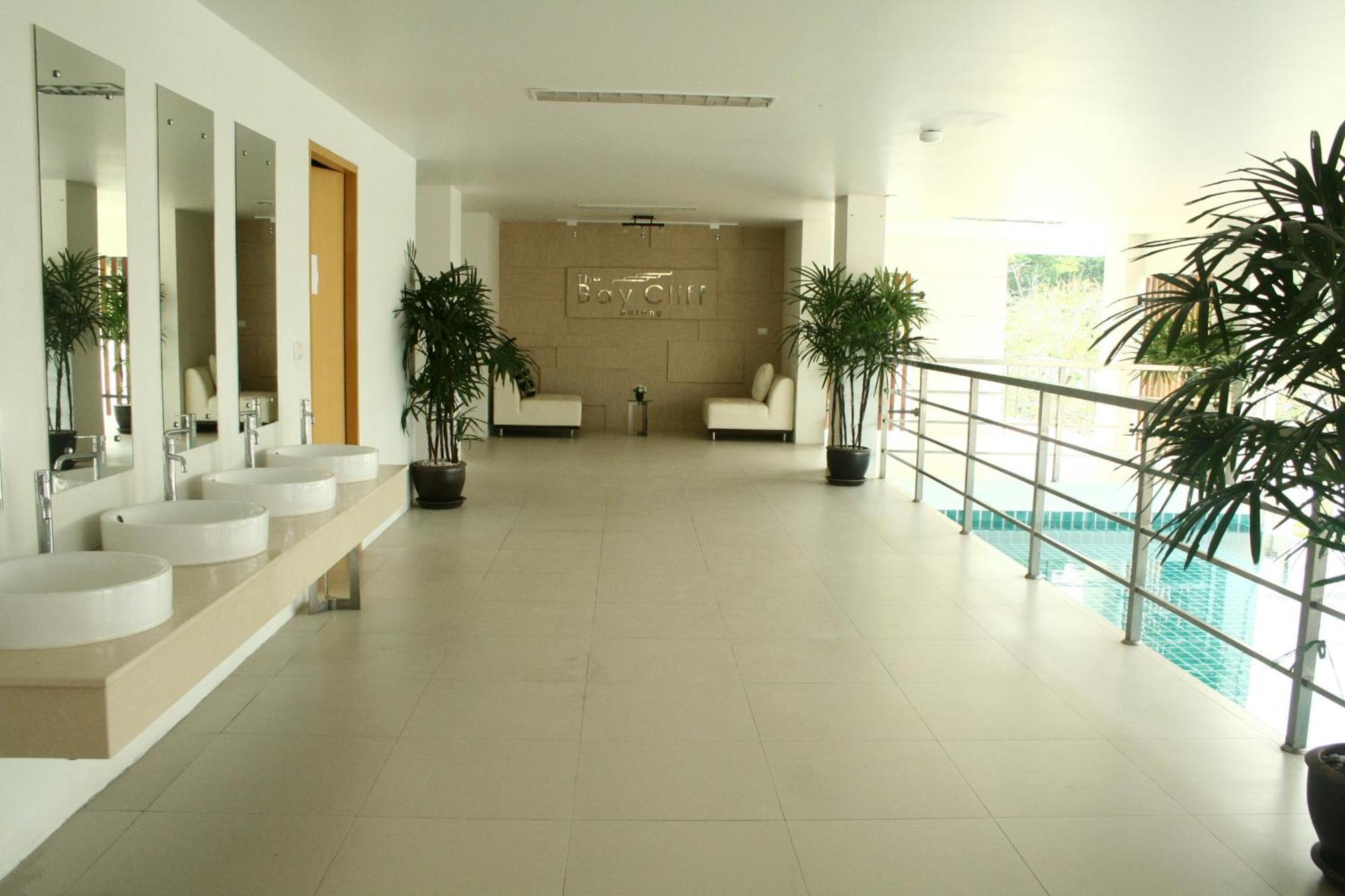 The Baycliff Residences Patong Exterior foto